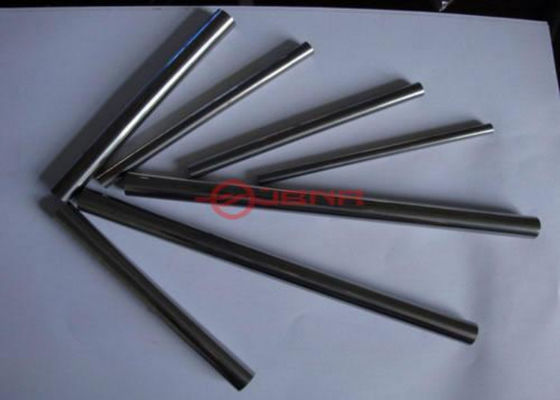 China Carburo de tungsteno modificado para requisitos particulares del tamaño K10 K20 K30 Rod para trabajar a máquina el acero inoxidable proveedor